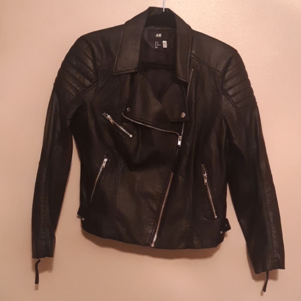 BLACK LEATHER BIKER JACKET